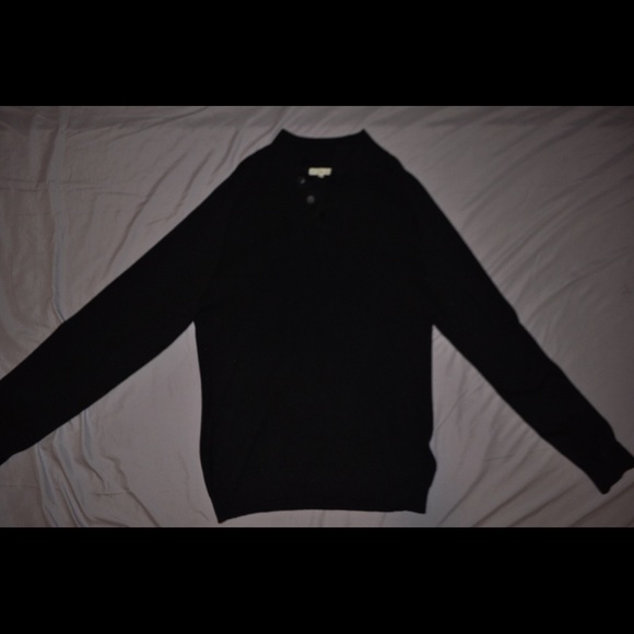 Calvin Klein pull over sweater worn couple times - Picture 1 of 4